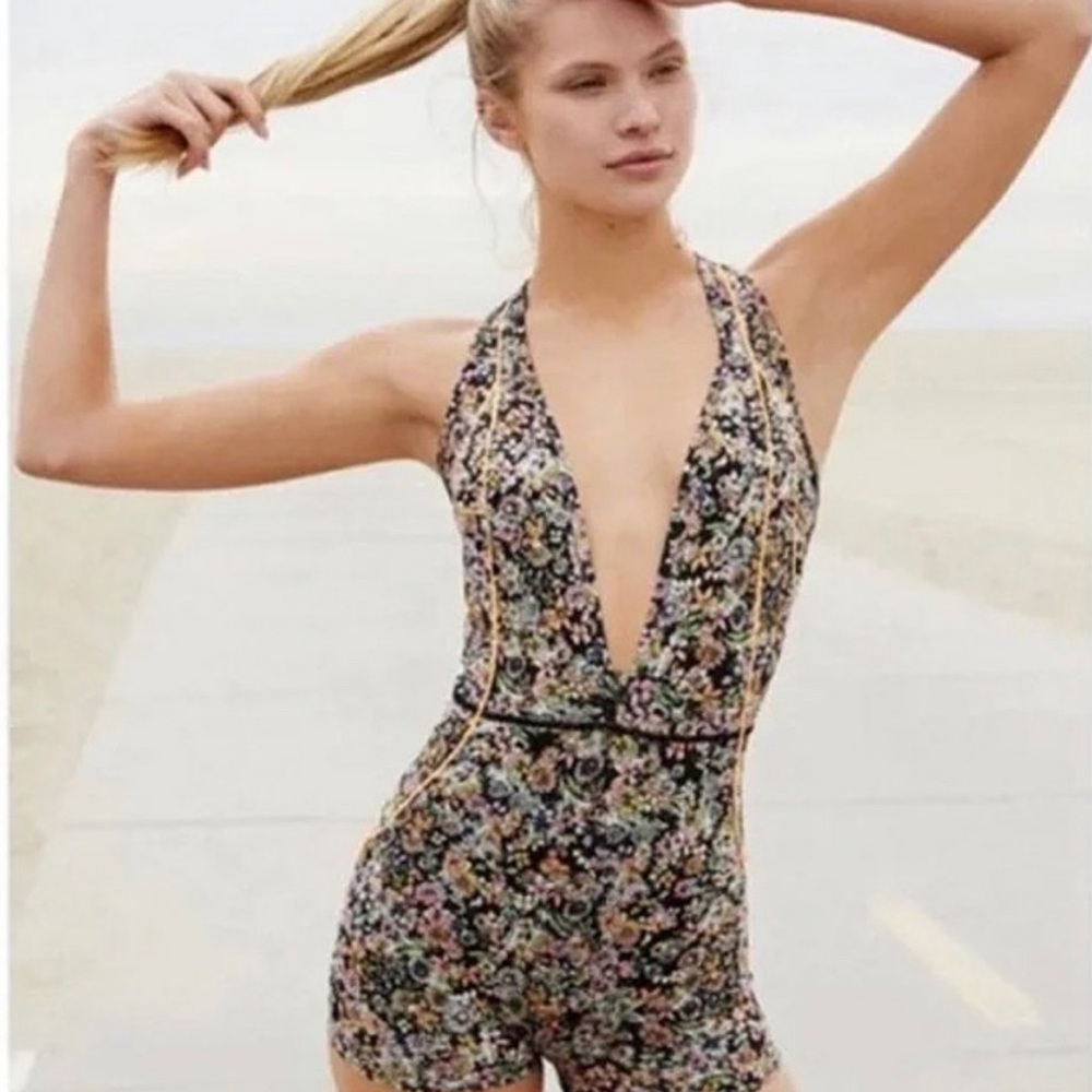 🌺NWT🌺 Free People Eden Performance Onesie